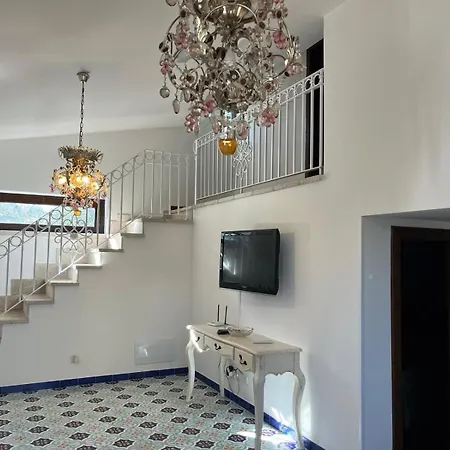 Villa La Mansarda Di Cece *