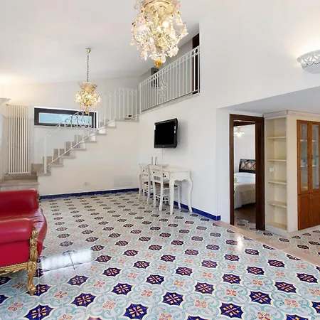 Villa La Mansarda Di Cece *